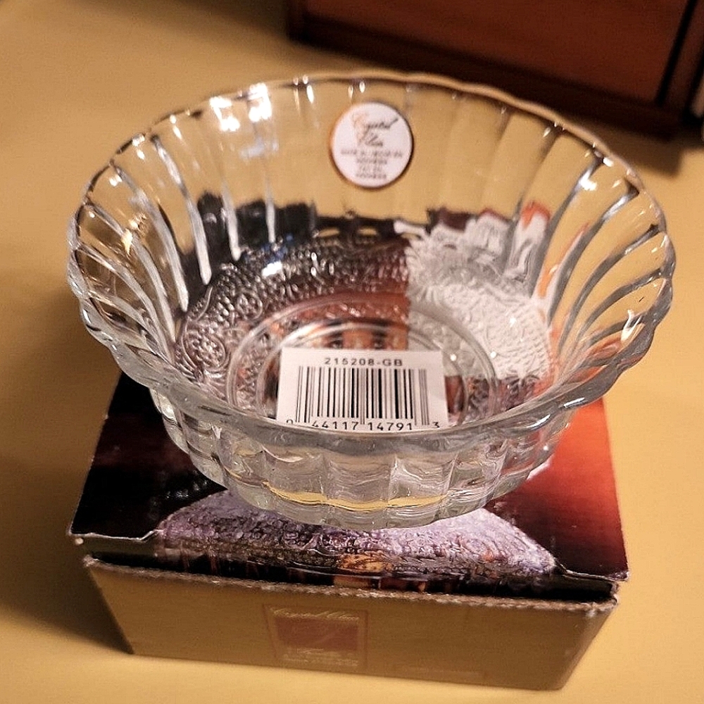 Crystal Clear "Trellis" Pattern Crystal Votive